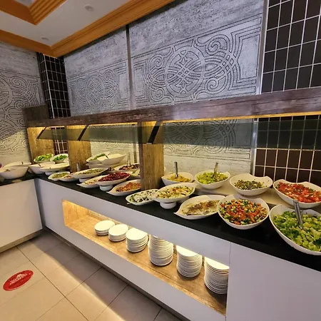Buelent Kocabas-selinus Club Hotel 3*
